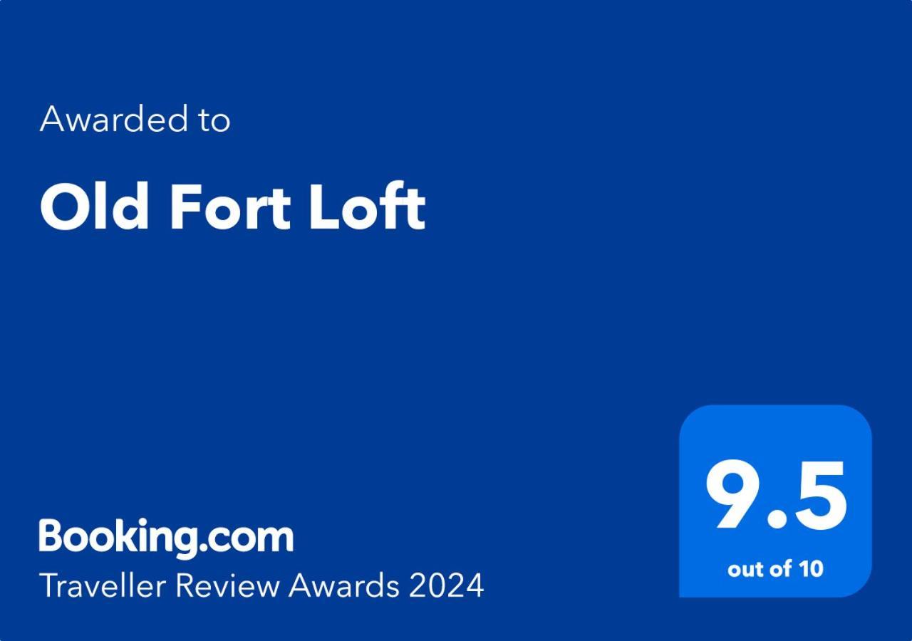 Old Fort Loft King & Queen Suites Nearest Accomodation To Marshals Museum Power Your Ev For Free! Fort Smith Buitenkant foto